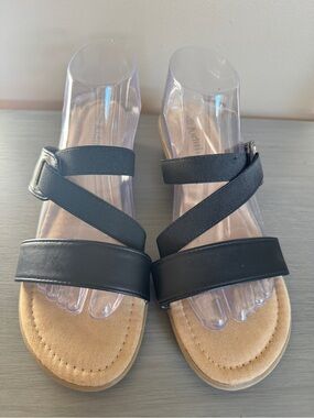 Judith‎ Sandals black 9.5 comfort dressy casual